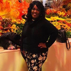 Meet your Posher, Marsha